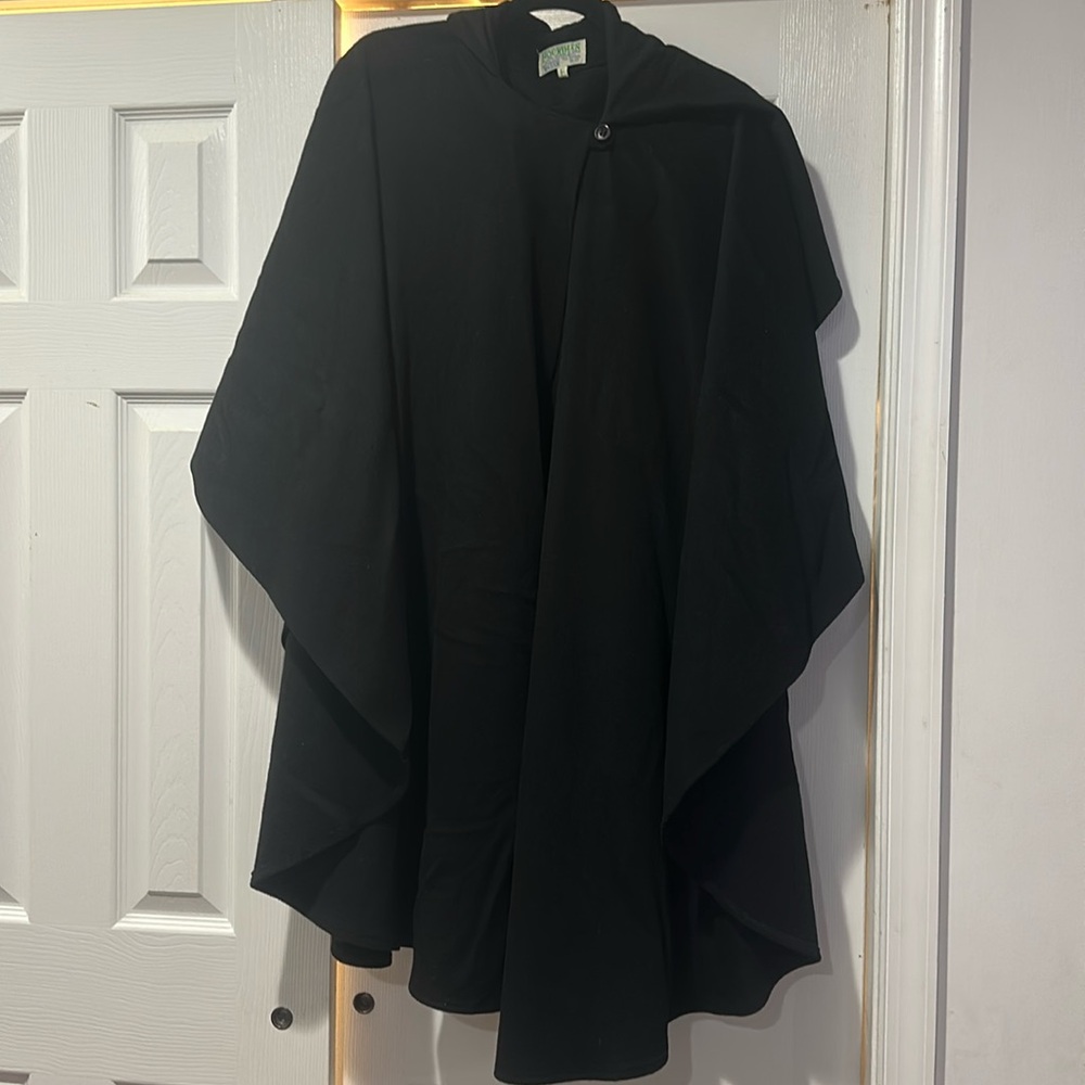Black Vintage Hourihan cape hooded cloak